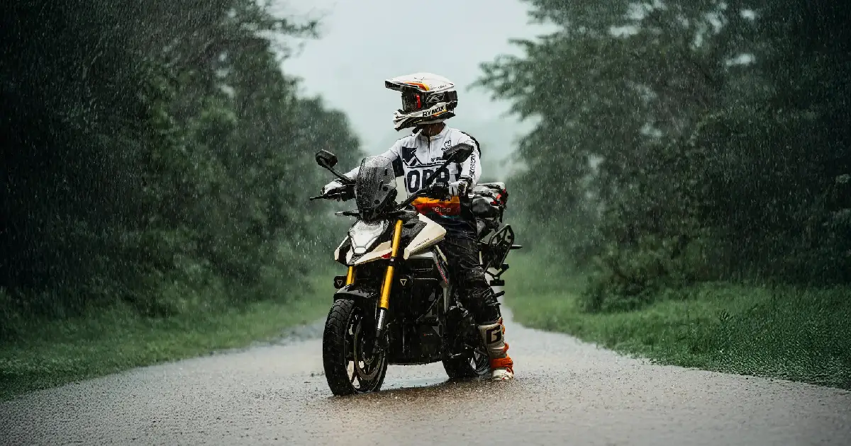 Ultraviolette X47 Crossover